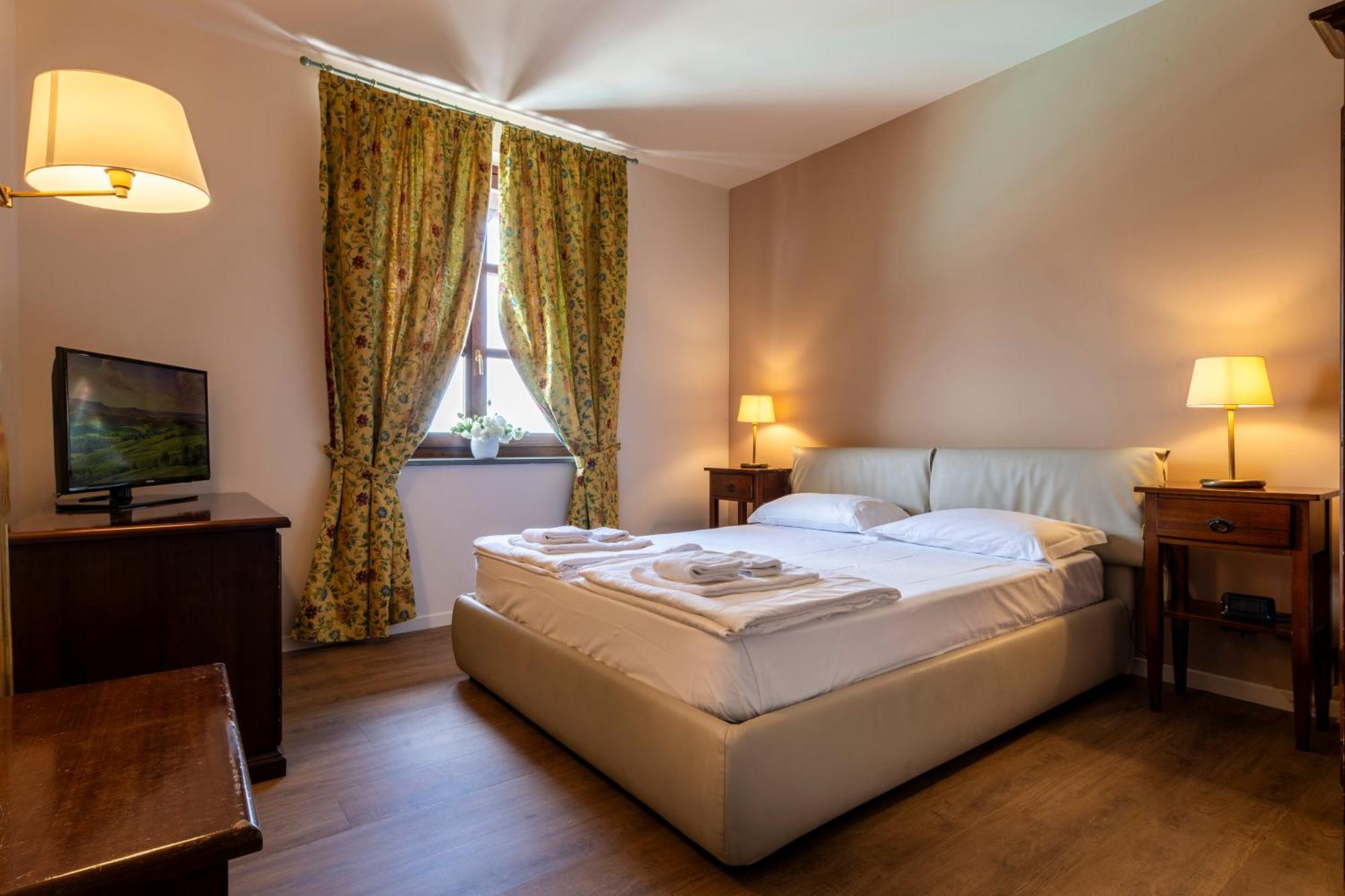 Ai Tardi 3* Diano dʼAlba